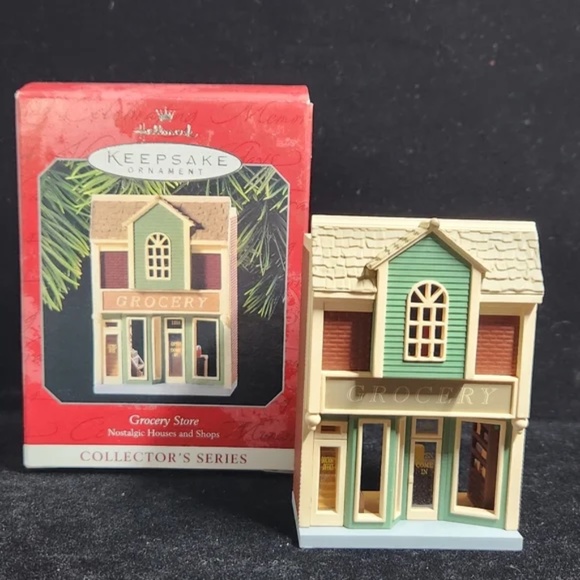 1998 Hallmark Collectible 1998 Nostalgic Houses & Shops Grocery Store - Picture 3 of 10
